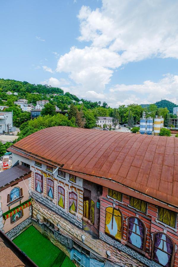 Hotel Yuzhny Soci Exterior foto